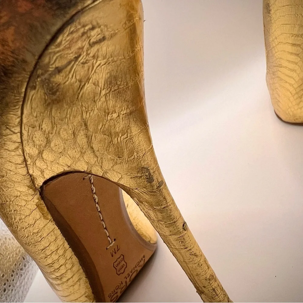 Glamorous KORS MICHAEL KORS Gold Shoes with Snakeskin effect leather Size 7